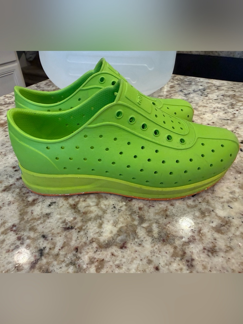 Native “Robbie Sugarlite” shoes size J2